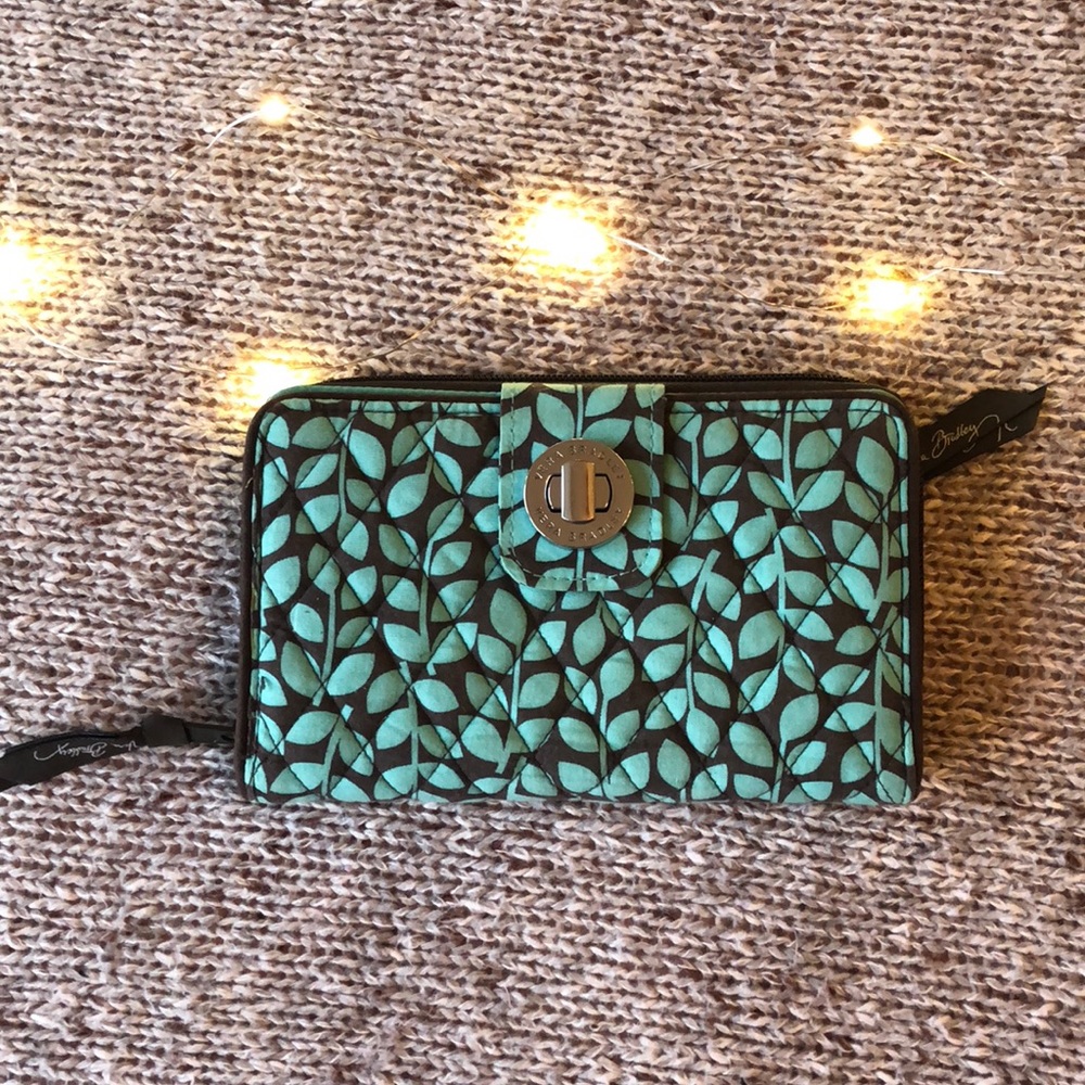 Vera Bradley Turnlock Wallet